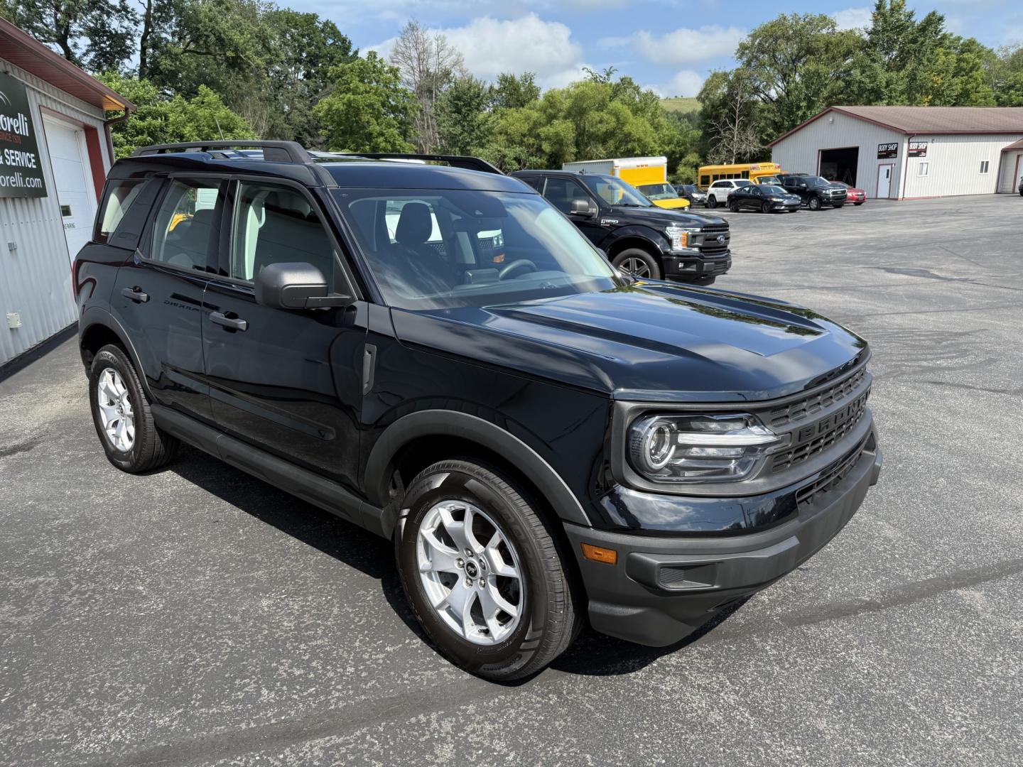 2021 Black Ford Bronco Sport Base (3FMCR9A66MR) with an 1.5L L3 engine, 8A transmission, located at 8464 Route 219, Brockway, PA, 15824, (814) 265-1330, 41.226871, -78.780518 - Fresh arrival and in very nice condition. Stop in and see the Morelli boys on this 2021 Ford Bronco Sport 4wd with air condition, power windows and locks, back up camera, factory wheels and much more. This pre owned Ford is priced to sell so hurry in before you miss out. Located in Jefferson County,- Photo#15