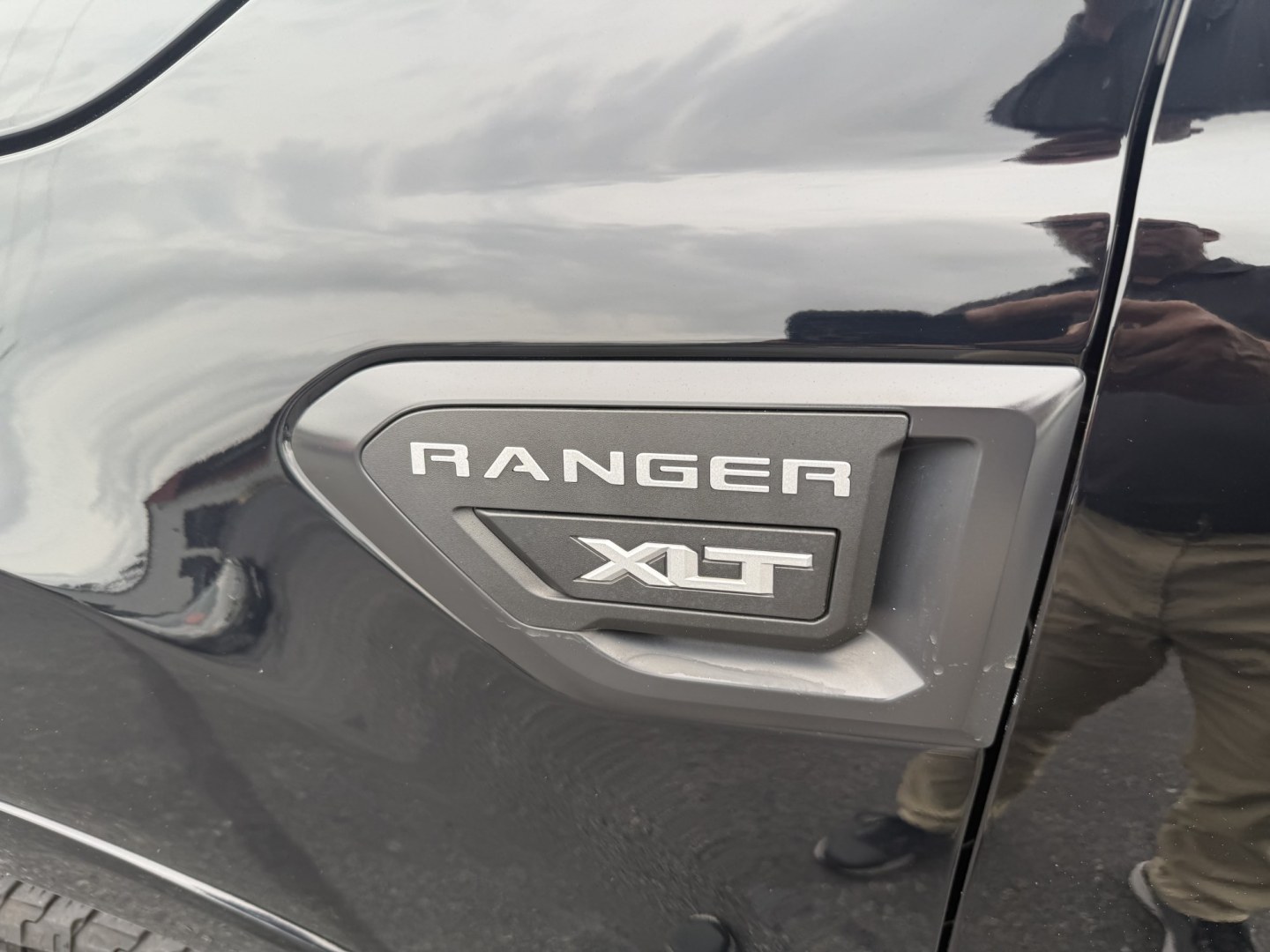 2019 Black Ford Ranger XL SuperCrew 4WD (1FTER4FH0KL) with an 2.3L L4 DOHC 16V engine, 10A transmission, located at 8464 Route 219, Brockway, PA, 15824, (814) 265-1330, 41.226871, -78.780518 - Hard to find truck and we have the right one...2019 Ford Ranger Crew XLT 4wd with air condition, power windows and locks, factory wheels, bed cover/liner and much more. This pre owned Ford truck is priced to sell, so hurry in and see the Morelli boys today.- Photo#2
