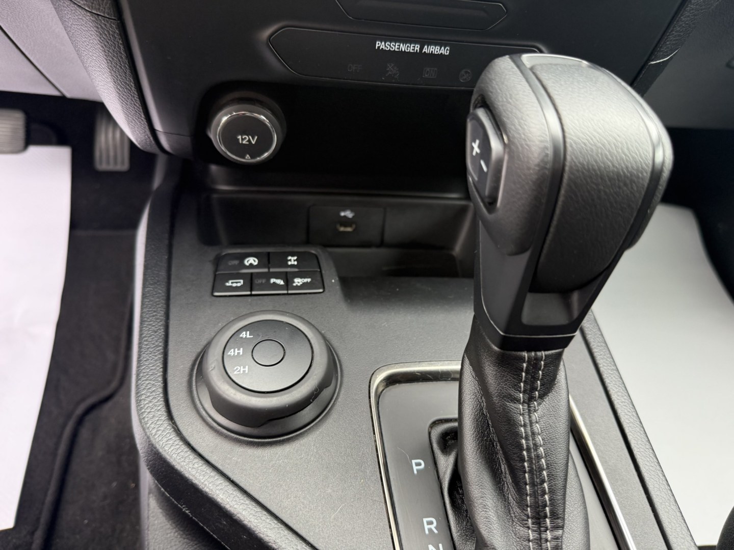 2019 Black Ford Ranger XL SuperCrew 4WD (1FTER4FH0KL) with an 2.3L L4 DOHC 16V engine, 10A transmission, located at 8464 Route 219, Brockway, PA, 15824, (814) 265-1330, 41.226871, -78.780518 - Hard to find truck and we have the right one...2019 Ford Ranger Crew XLT 4wd with air condition, power windows and locks, factory wheels, bed cover/liner and much more. This pre owned Ford truck is priced to sell, so hurry in and see the Morelli boys today.- Photo#5