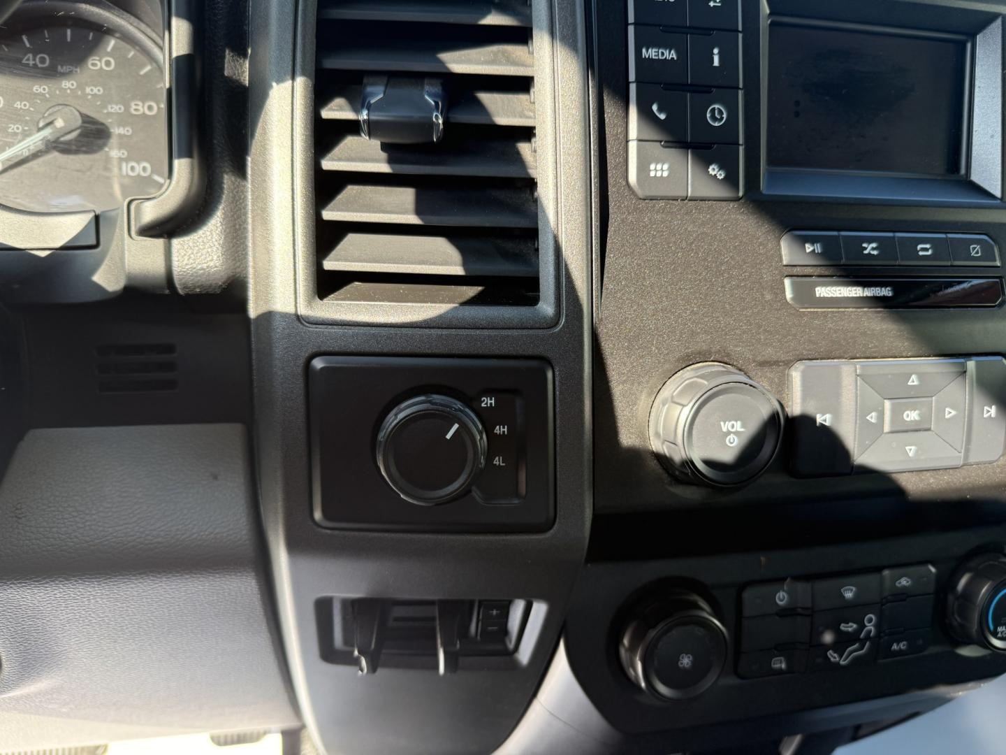 2021 Gray Ford F-250 SD XLT SuperCab Long Bed 4WD (1FT7X2B68ME) with an 6.2L V8 OHV 16V engine, 6A transmission, located at 8464 Route 219, Brockway, PA, 15824, (814) 265-1330, 41.226871, -78.780518 - Hard to find truck...and we have the right one.. 2021 Ford F250 Extended Cab 4wd with 6.2/V8, air condition, power windows and locks, and ONLY 35000 miles. This truck is priced well below retail value and ready to go. Stop in and see the Morelli boys, selling used vehicles for 50 years. Located in J- Photo#6