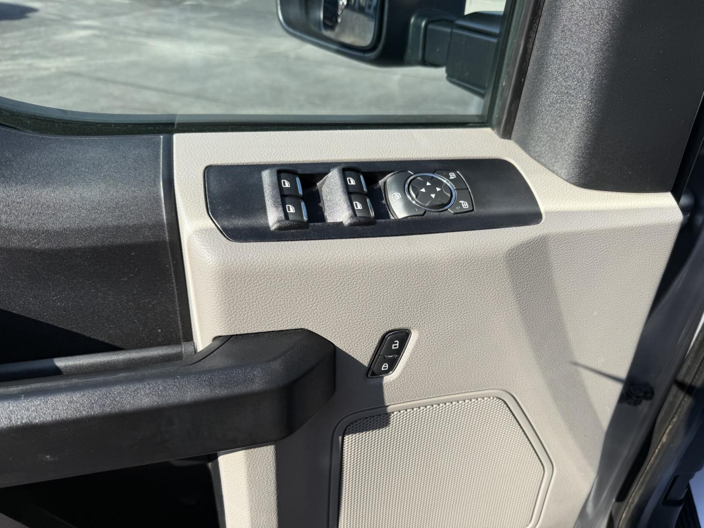 2021 Gray Ford F-250 SD XLT SuperCab Long Bed 4WD (1FT7X2B68ME) with an 6.2L V8 OHV 16V engine, 6A transmission, located at 8464 Route 219, Brockway, PA, 15824, (814) 265-1330, 41.226871, -78.780518 - Hard to find truck...and we have the right one.. 2021 Ford F250 Extended Cab 4wd with 6.2/V8, air condition, power windows and locks, and ONLY 35000 miles. This truck is priced well below retail value and ready to go. Stop in and see the Morelli boys, selling used vehicles for 50 years. Located in J- Photo#5
