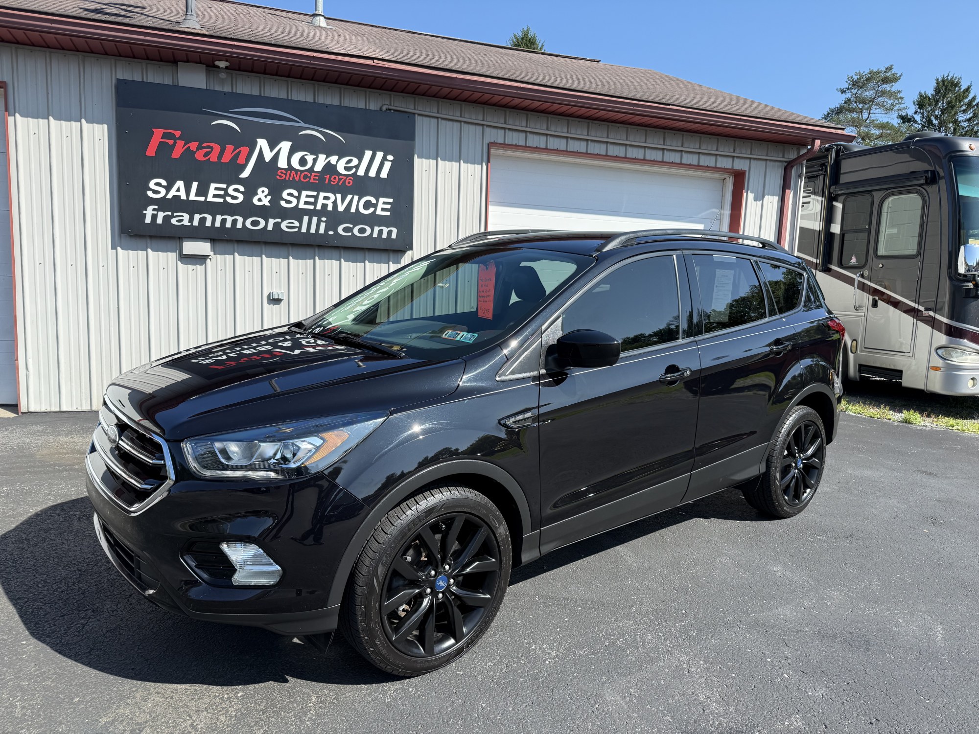 photo of 2019 Ford Escape SE 4WD