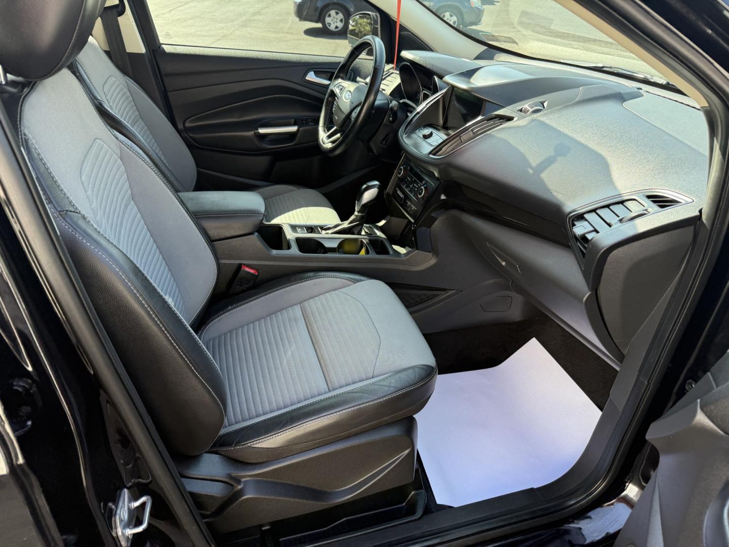 2019 Black Ford Escape SE 4WD (1FMCU9GD7KU) with an 1.5L L4 DOHC 16V engine, 6A transmission, located at 8464 Route 219, Brockway, PA, 15824, (814) 265-1330, 41.226871, -78.780518 - Very clean, sharp 2019 Ford Escape Se 4wd with air condition, power windows and locks, power/heated front seats, and much more. ONLY 84,000 miles. Priced to sell, hurry in this one won't last long. Stop in and see this Ford suv or one of the other many clean, suv's on the lot. Selling vehicles for 5- Photo#15