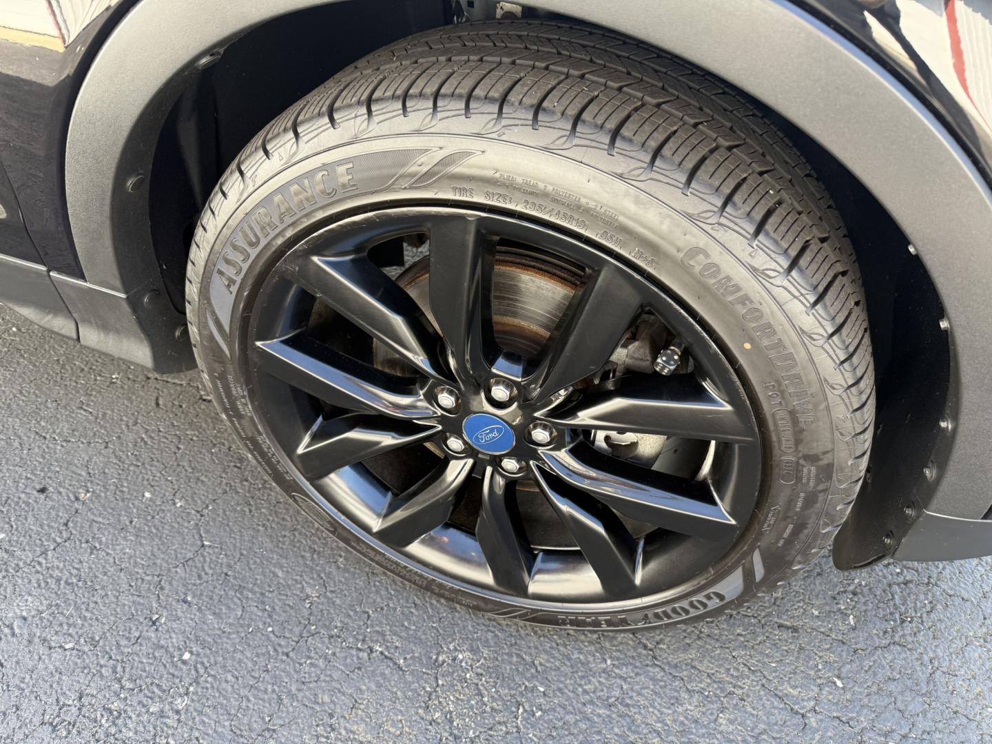 2019 Black Ford Escape SE 4WD (1FMCU9GD7KU) with an 1.5L L4 DOHC 16V engine, 6A transmission, located at 8464 Route 219, Brockway, PA, 15824, (814) 265-1330, 41.226871, -78.780518 - Very clean, sharp 2019 Ford Escape Se 4wd with air condition, power windows and locks, power/heated front seats, and much more. ONLY 84,000 miles. Priced to sell, hurry in this one won't last long. Stop in and see this Ford suv or one of the other many clean, suv's on the lot. Selling vehicles for 5- Photo#17