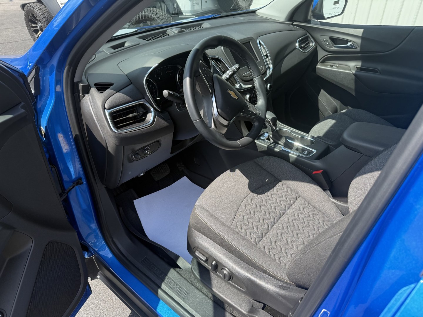 2024 Blue Chevrolet Equinox LT AWD (3GNAXUEG9RS) with an 1.5L L4 DOHC 16V TURBO engine, 6A transmission, located at 8464 Route 219, Brockway, PA, 15824, (814) 265-1330, 41.226871, -78.780518- Photo#2