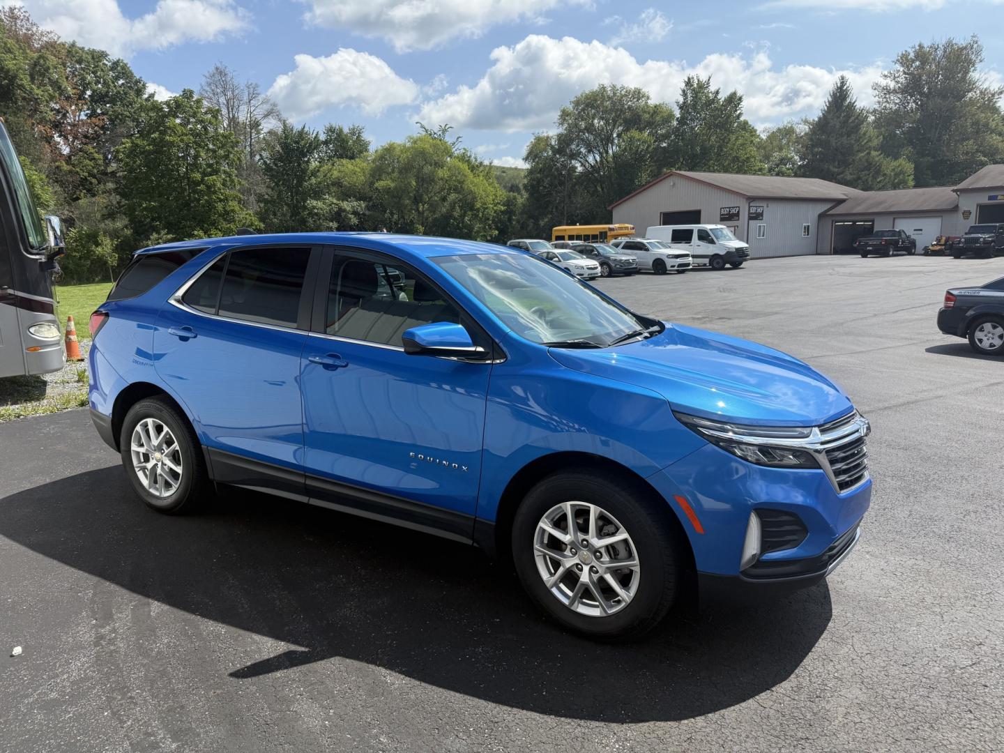 2024 Blue Chevrolet Equinox LT AWD (3GNAXUEG9RS) with an 1.5L L4 DOHC 16V TURBO engine, 6A transmission, located at 8464 Route 219, Brockway, PA, 15824, (814) 265-1330, 41.226871, -78.780518- Photo#19