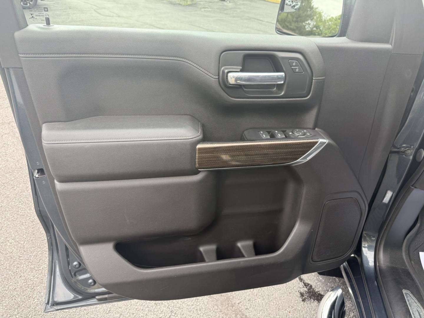 2020 Gray Chevrolet Silverado 1500 LT Crew Cab 4WD (3GCUYDED6LG) with an 5.3L V8 OHV 16V engine, 6A transmission, located at 8464 Route 219, Brockway, PA, 15824, (814) 265-1330, 41.226871, -78.780518- Photo#4