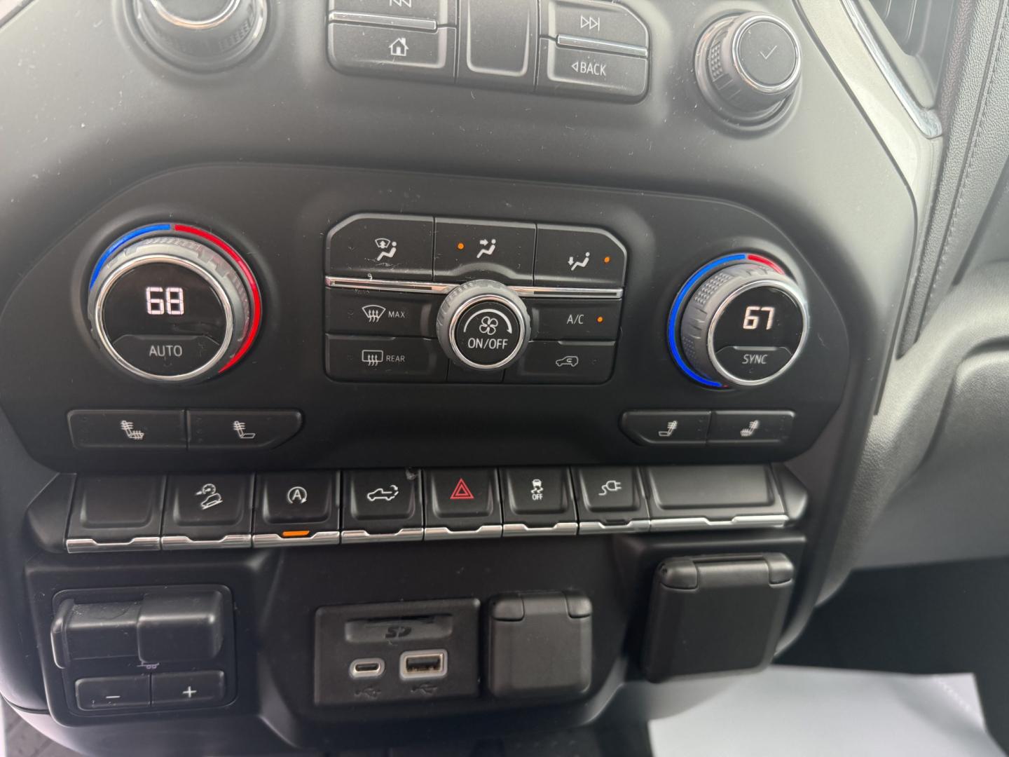 2020 Gray Chevrolet Silverado 1500 LT Crew Cab 4WD (3GCUYDED6LG) with an 5.3L V8 OHV 16V engine, 6A transmission, located at 8464 Route 219, Brockway, PA, 15824, (814) 265-1330, 41.226871, -78.780518- Photo#7