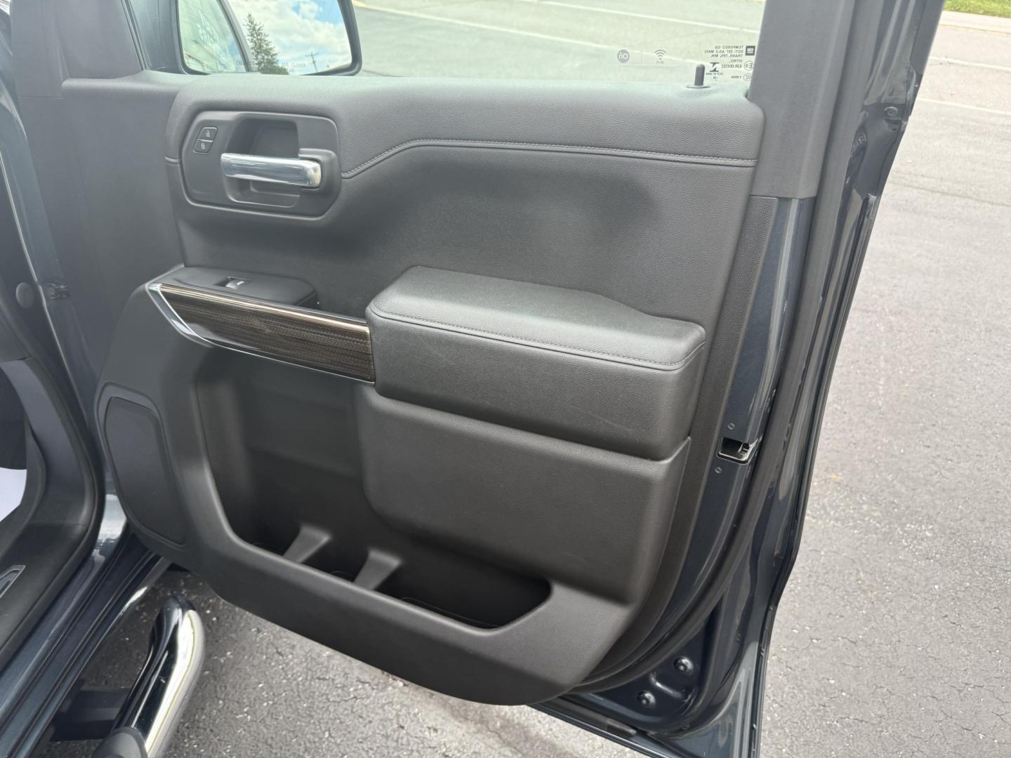 2020 Gray Chevrolet Silverado 1500 LT Crew Cab 4WD (3GCUYDED6LG) with an 5.3L V8 OHV 16V engine, 6A transmission, located at 8464 Route 219, Brockway, PA, 15824, (814) 265-1330, 41.226871, -78.780518- Photo#18