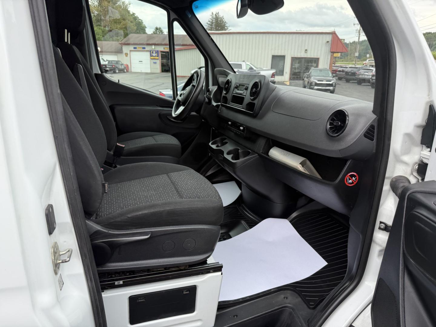 2021 White Mercedes-Benz Sprinter 2500 (W1Y4DBHY5MT) with an 2.2L L4 DIESEL engine, 7A transmission, located at 8464 Route 219, Brockway, PA, 15824, (814) 265-1330, 41.226871, -78.780518 - ONE CLEAN CARGO VAN...stop in and see the Morelli boys on this 2021 Mercedes 2500 Sprinter Cargo van with a/c, power windows and locks, and much more. Clean van, well taken care of and serviced up.- Photo#14