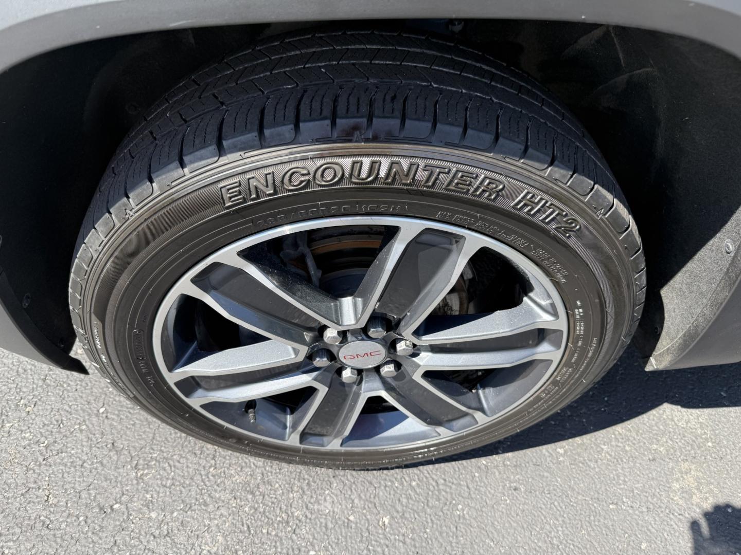 2021 Blue GMC Acadia SLT-1 AWD (1GKKNULS3MZ) with an 3.6L V6 DOHC 24V engine, 6A transmission, located at 8464 Route 219, Brockway, PA, 15824, (814) 265-1330, 41.226871, -78.780518 - Sharp, clean, locally traded in and ready to go. 2021 GMC Acadia SLT all wheel drive with leather, power/heated front seats, captain chairs, 6-passenger, rear a/c, factory wheels and ONLY 56000 miles. Serviced up and priced to sell.- Photo#1