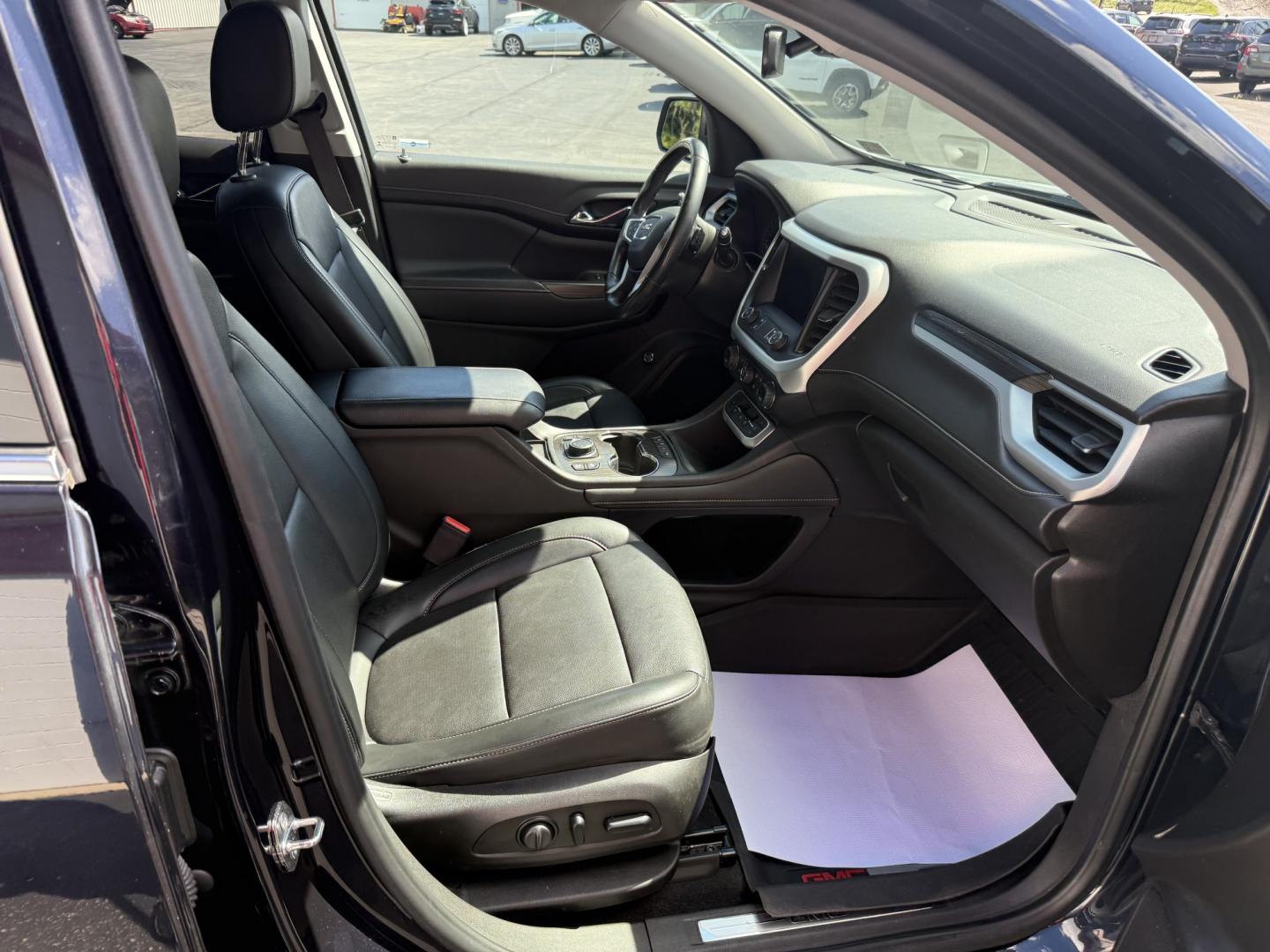 2021 Blue GMC Acadia SLT-1 AWD (1GKKNULS3MZ) with an 3.6L V6 DOHC 24V engine, 6A transmission, located at 8464 Route 219, Brockway, PA, 15824, (814) 265-1330, 41.226871, -78.780518 - Sharp, clean, locally traded in and ready to go. 2021 GMC Acadia SLT all wheel drive with leather, power/heated front seats, captain chairs, 6-passenger, rear a/c, factory wheels and ONLY 56000 miles. Serviced up and priced to sell.- Photo#15