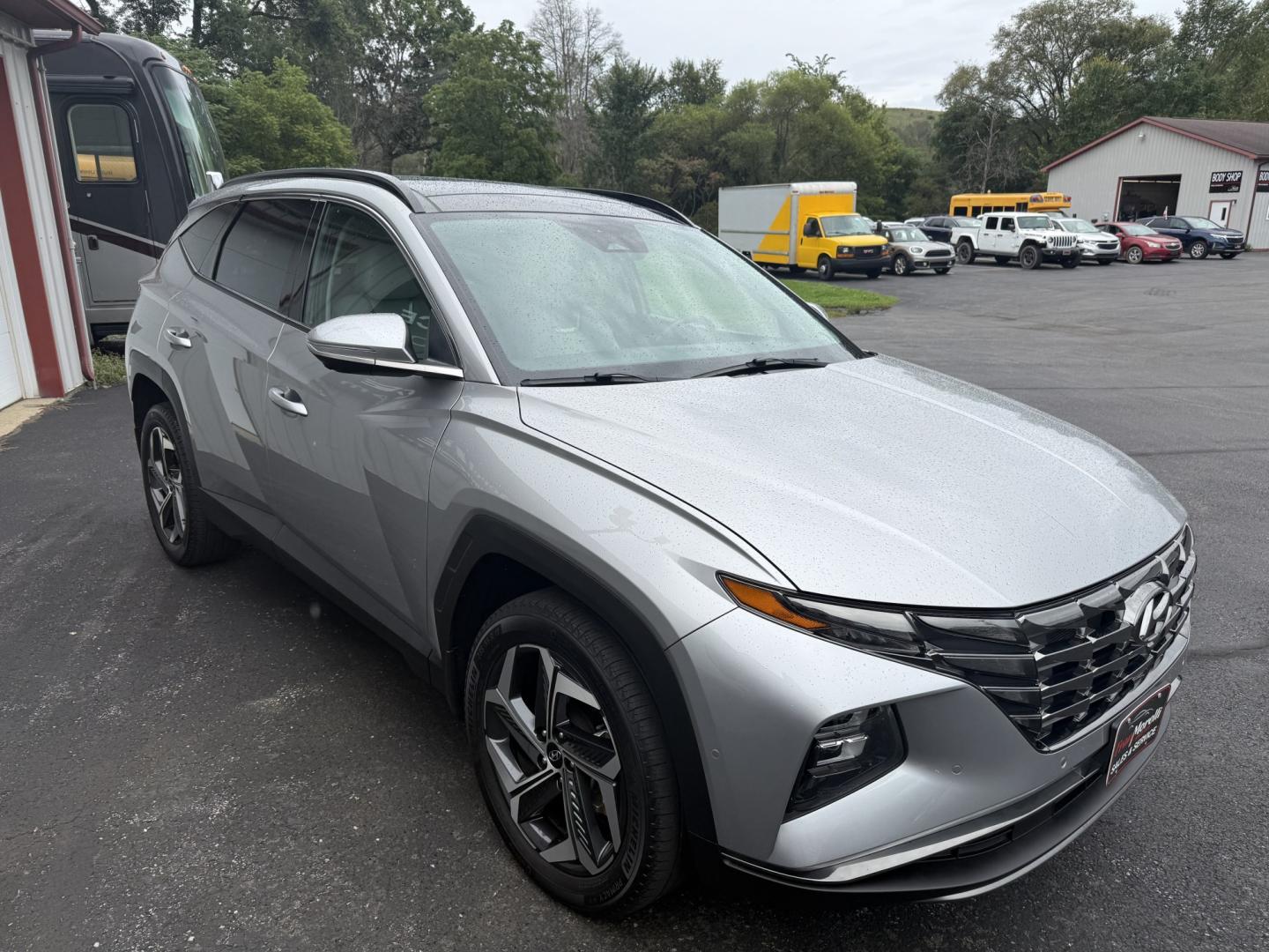 2023 Silver Hyundai Tucson Limited AWD (5NMJECAE5PH) with an 2.5L L4 DOHC 16V engine, 8A transmission, located at 8464 Route 219, Brockway, PA, 15824, (814) 265-1330, 41.226871, -78.780518 - ONE SHARP VEHICLE...stop in and check out this 2023 Hyundai Tucson Limited AWD with leather interior, pano roof, navigation, cool/heated/power front seats, factory wheels and ONLY 32900 miles. This Hyundai is serviced and comes with factory warranty. Well equipped, very clean, and priced to sell. St- Photo#20