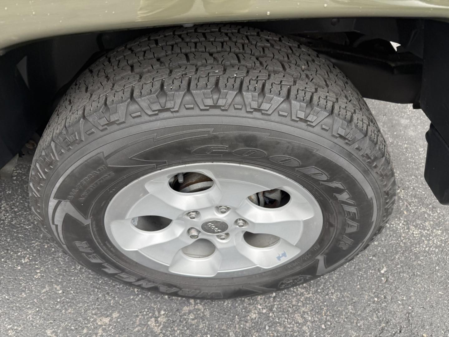 2015 Green Jeep Wrangler Unlimited Sahara 4WD (1C4BJWEG8FL) with an 3.6L V6 DOHC 24V FFV engine, located at 8464 Route 219, Brockway, PA, 15824, (814) 265-1330, 41.226871, -78.780518 - Clean, well taken care of 2015 Jeep Wrangler Unlimited Sahara with 4wd, V6, automatic transmission, air condition, power windows and locks, soft top and good miles. This Jeep is serviced up and ready to go.- Photo#7