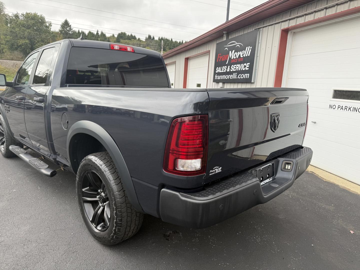 2021 Gray Ram 1500 Warlock (1C6RR7GG2MS) with an 3.6L V6 DOHC 24V FFV engine, 8A transmission, located at 8464 Route 219, Brockway, PA, 15824, (814) 265-1330, 41.226871, -78.780518 - Warlock package with 20' alloys, 4x4, air condition, power windows and locks, very clean and well taken care of. This Ram truck is serviced and ready to go, priced well below retail value.- Photo#9