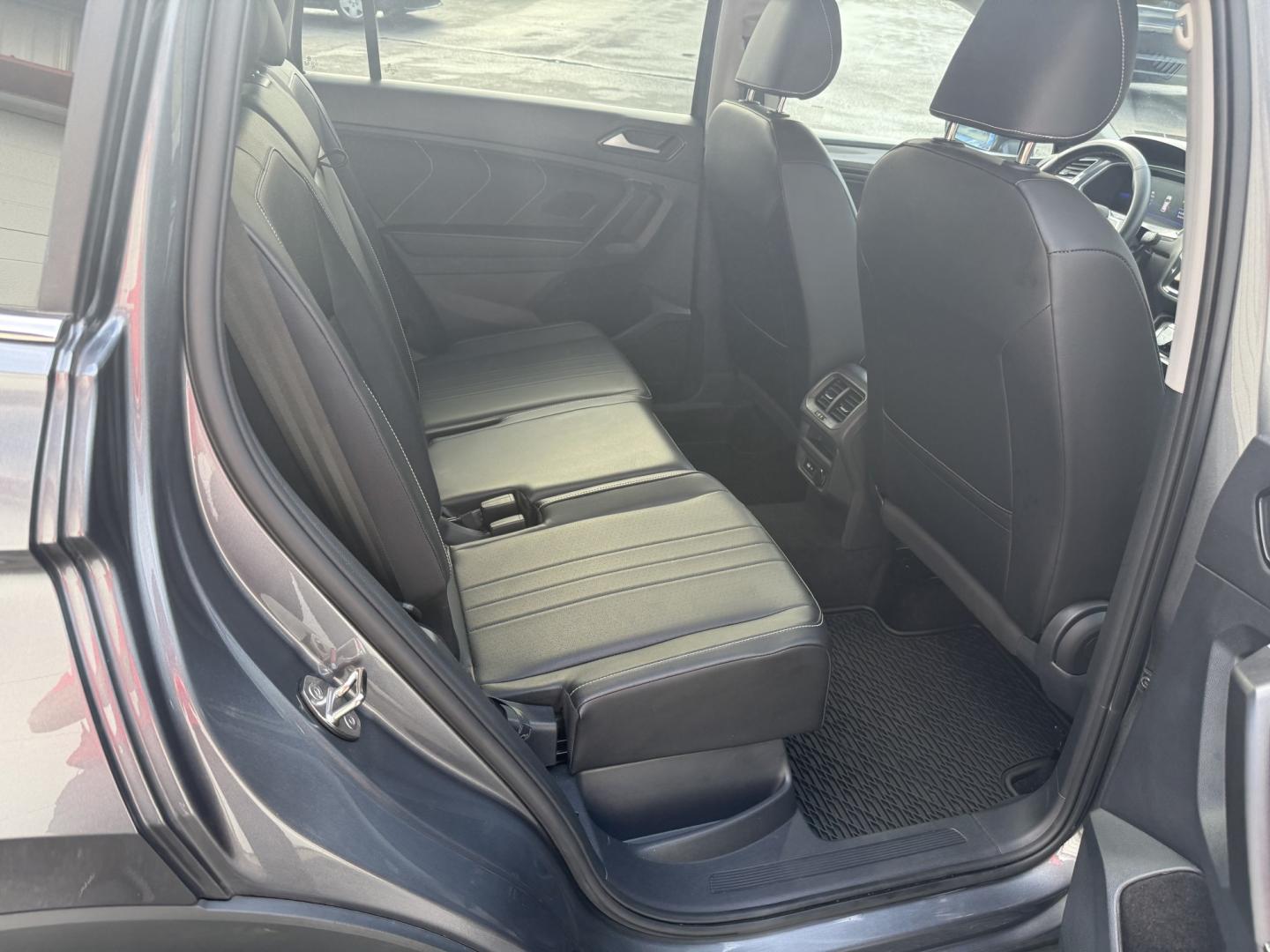 2024 Gray Volkswagen Tiguan SE 4Motion (3VV2B7AX1RM) with an 2.0L L4 DOHC 16V TURBO engine, 8A transmission, located at 8464 Route 219, Brockway, PA, 15824, (814) 265-1330, 41.226871, -78.780518- Photo#12