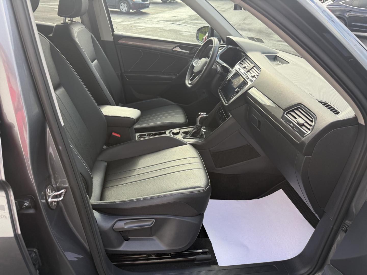 2024 Gray Volkswagen Tiguan SE 4Motion (3VV2B7AX1RM) with an 2.0L L4 DOHC 16V TURBO engine, 8A transmission, located at 8464 Route 219, Brockway, PA, 15824, (814) 265-1330, 41.226871, -78.780518- Photo#14