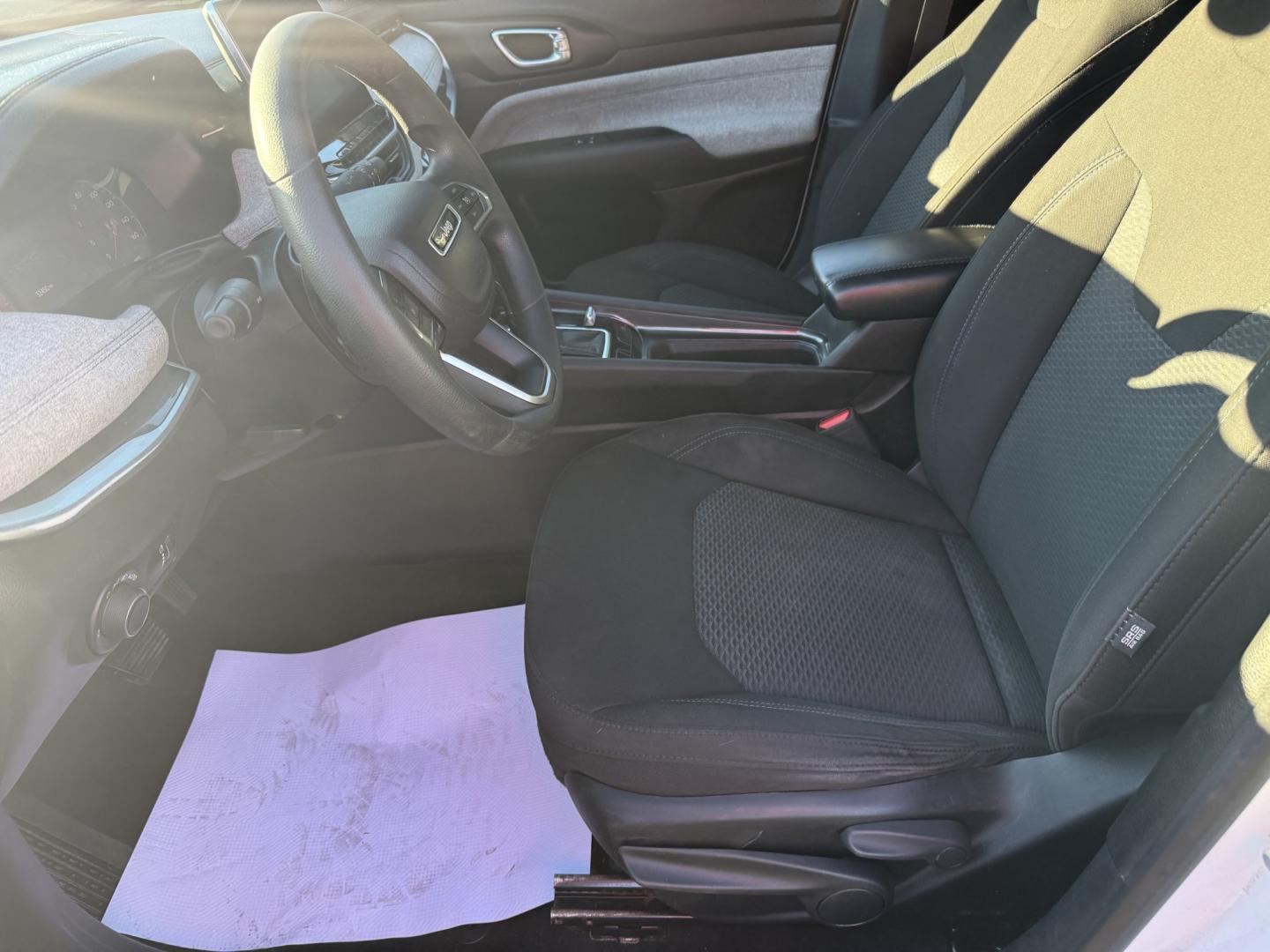 2024 White Jeep Compass Sport (3C4NJDAN8RT) with an 2.0L L4 DOHC 16V TURBO engine, 9A transmission, located at 8464 Route 219, Brockway, PA, 15824, (814) 265-1330, 41.226871, -78.780518 - Great vehicle for a great price! Stop in and see the Morelli boys on this 2024 Jeep Compass Sport 4wd with cloth interior, air condition, power windows and locks, factory wheels, and ONLY 32000 miles. This Jeep is serviced with new brakes and comes with remaining factory warranty. Great price, this- Photo#3