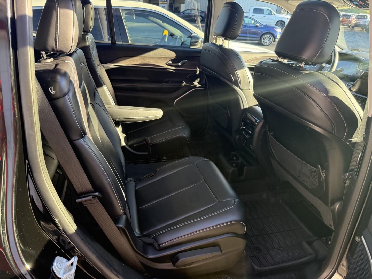 2022 Black Jeep Grand Cherokee Limited 4WD (1C4RJKBG1N8) with an 3.6L V6 DOHC 24V engine, 8A transmission, located at 8464 Route 219, Brockway, PA, 15824, (814) 265-1330, 41.226871, -78.780518 - Sharp looking 2022 Jeep Grand Cherokee L Limited with V6, leather interior, power/heated front seats, quad seating, navigation, pano roof, back up camera, power rear hatch and much more. This Jeep is serviced up, new inspection, and comes with a warranty. Stop in and see the Morelli boys on this Jee- Photo#13