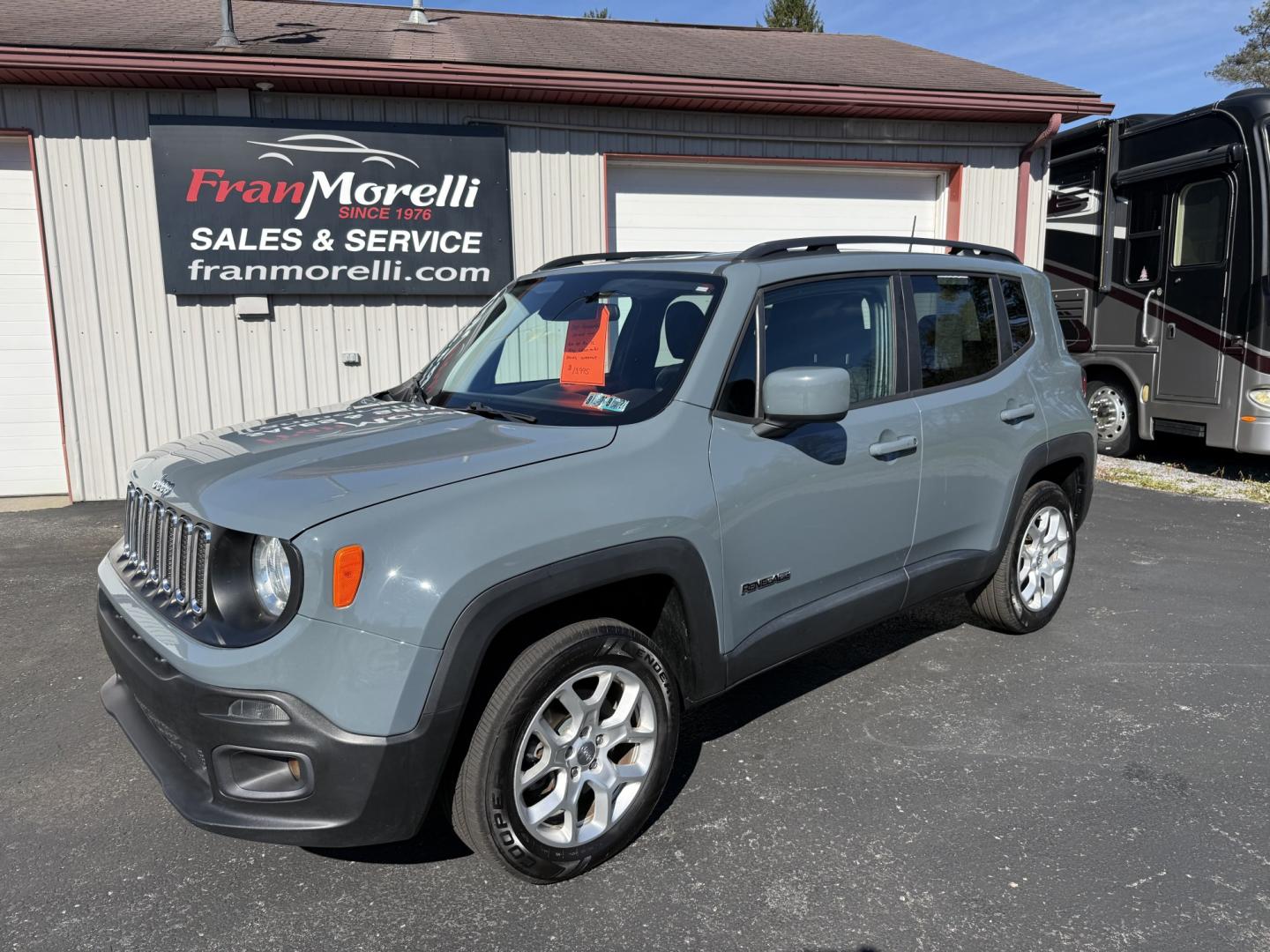 2018 Gray Jeep Renegade Latitude 4WD (ZACCJBBB2JP) with an 2.4L L4 DOHC 16V engine, 6M transmission, located at 8464 Route 219, Brockway, PA, 15824, (814) 265-1330, 41.226871, -78.780518 - Good looking and well taken care of 2018 Jeep Renegade Latitude pkg with 4x4, air condition, automatic transmission, factory alloys and ONLY 68000 miles. This Jeep is serviced up and ready to go.- Photo#0