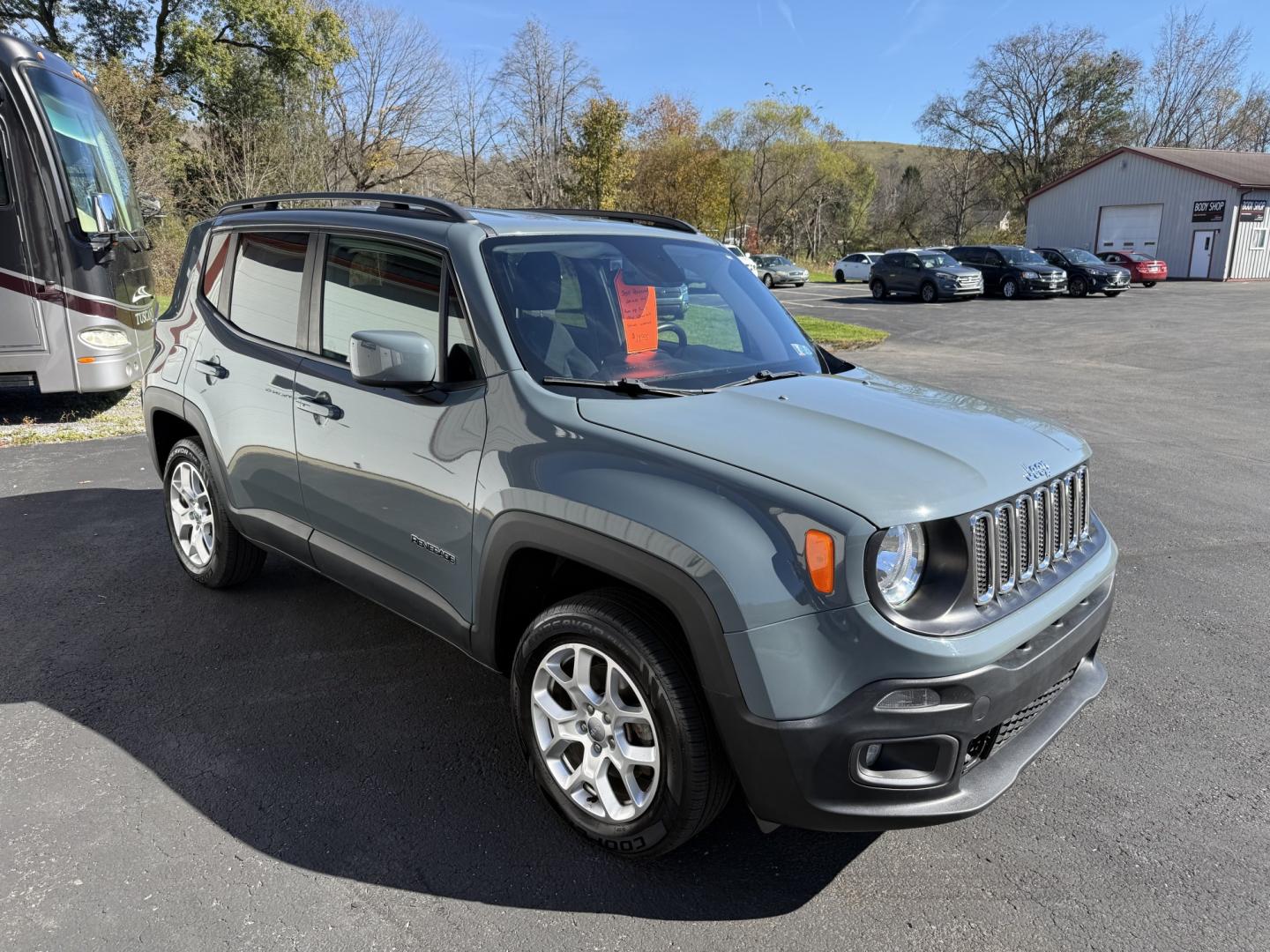 2018 Gray Jeep Renegade Latitude 4WD (ZACCJBBB2JP) with an 2.4L L4 DOHC 16V engine, 6M transmission, located at 8464 Route 219, Brockway, PA, 15824, (814) 265-1330, 41.226871, -78.780518 - Good looking and well taken care of 2018 Jeep Renegade Latitude pkg with 4x4, air condition, automatic transmission, factory alloys and ONLY 68000 miles. This Jeep is serviced up and ready to go.- Photo#16